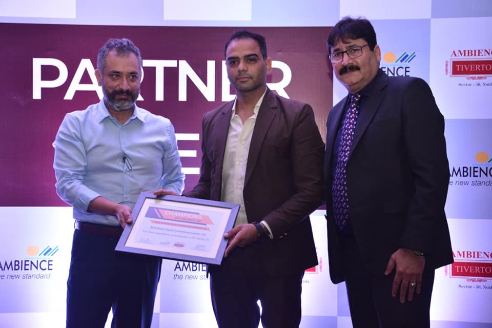 121154176_208629650671799_5853891819112753895_n